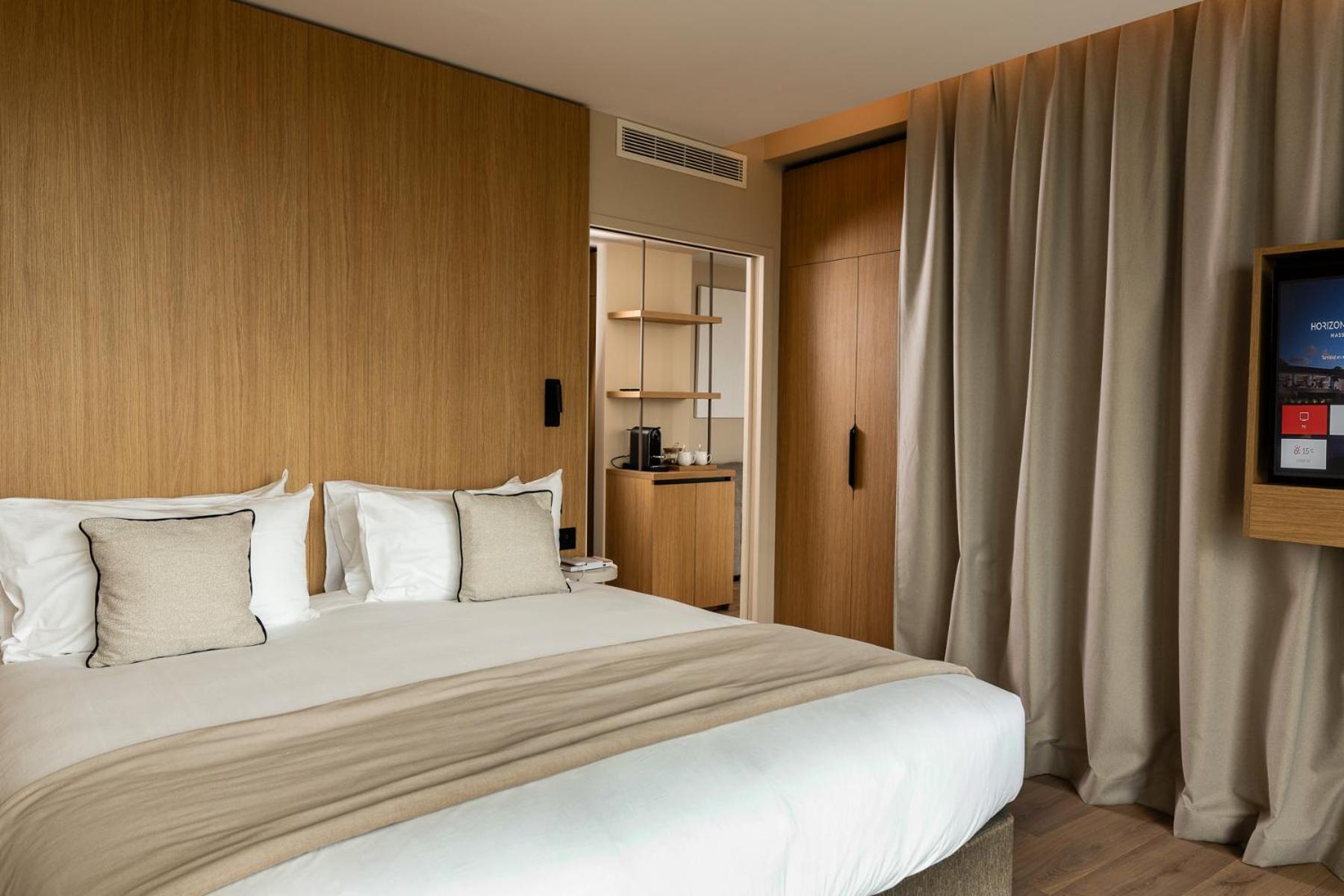 Hotel Horizon Resort Massane Baillargues Bagian luar foto