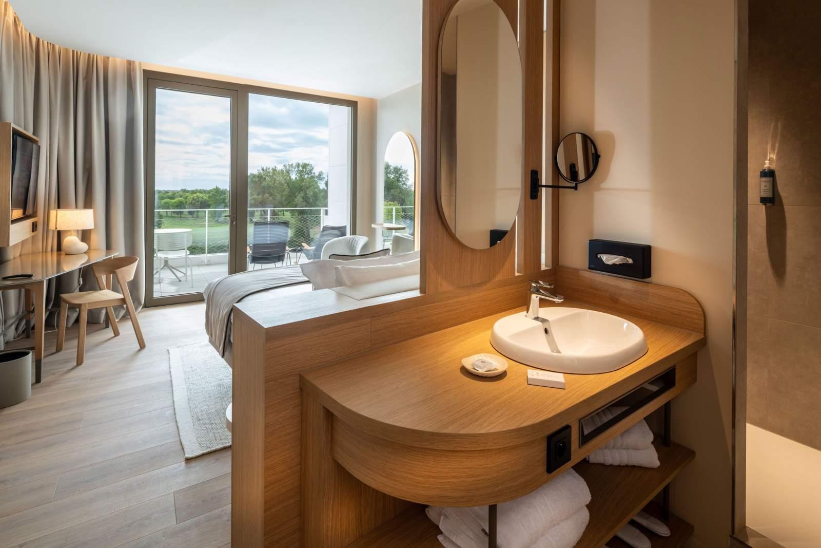 Hotel Horizon Resort Massane Baillargues Bagian luar foto