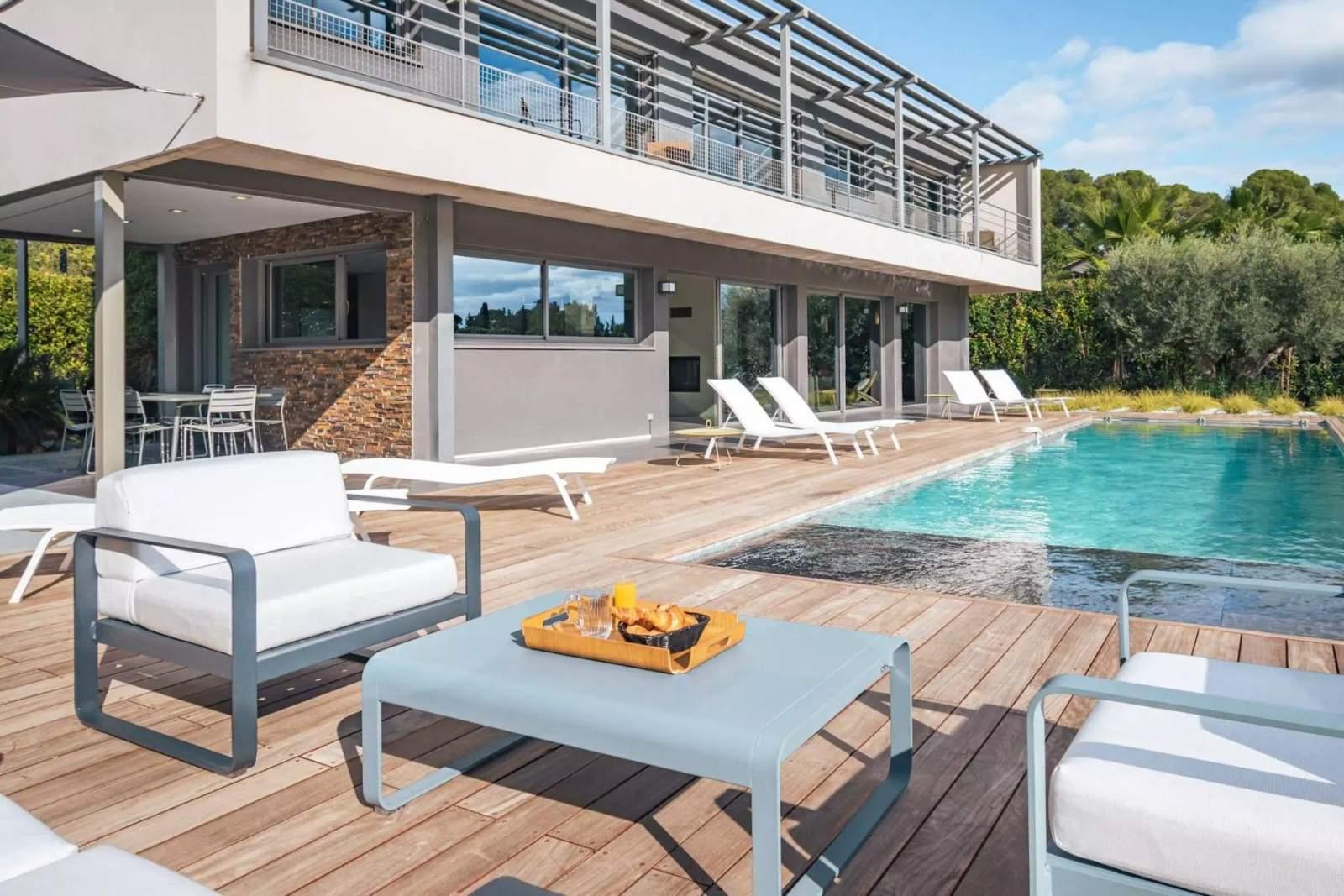 Hotel Horizon Resort Massane Baillargues Bagian luar foto